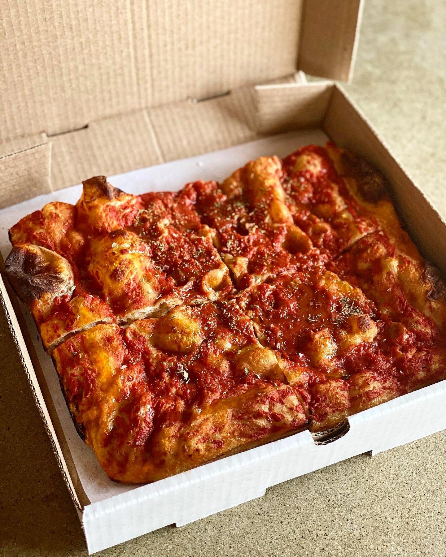 The new pizza style travels very well. Cold tomato the next morning is a wonderful thing. Get the sourdough to-go and enjoy the leftovers. 
Lunch Wednesday-Sunday this week. 
#radicimeansroots 
#portlandme 
#realbread 
#sourdough 
#pizza